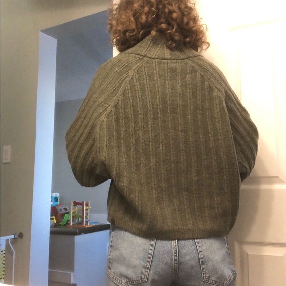 Lululemon Twin Rib Sweater Wrap - Picture 5 of 9